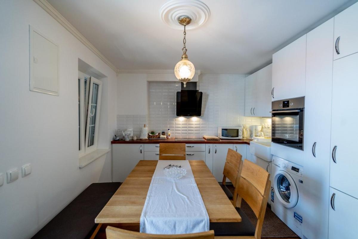Apartments Inn Baška Voda Eksteriør bilde