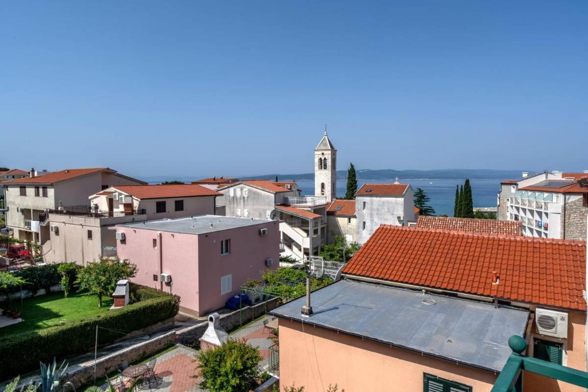 Apartments Inn Baška Voda Eksteriør bilde